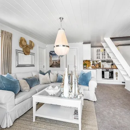 Luxurious Boathouse With Private Dock In The Location In *