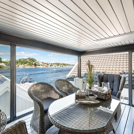 Holiday home Luxurious Boathouse With Private Dock In The Location In *